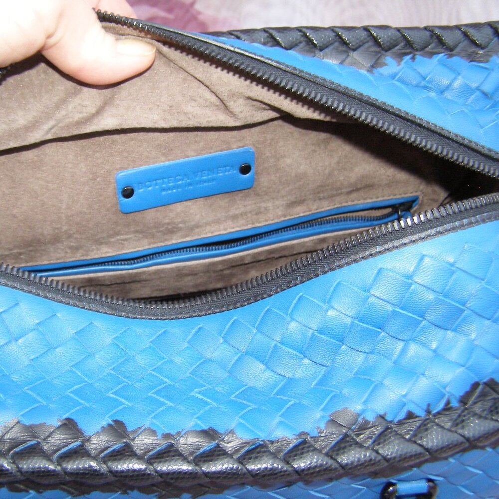 NEW Bottega Veneta Intrecciato Blue Leather Bag - Picture 11 of 16